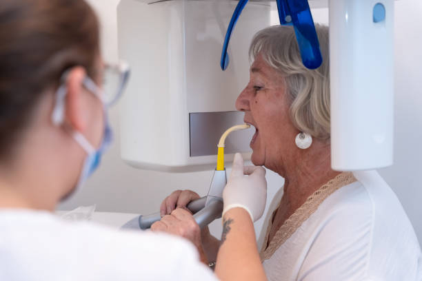  Farmersville, CA Emergency Dentist Pros